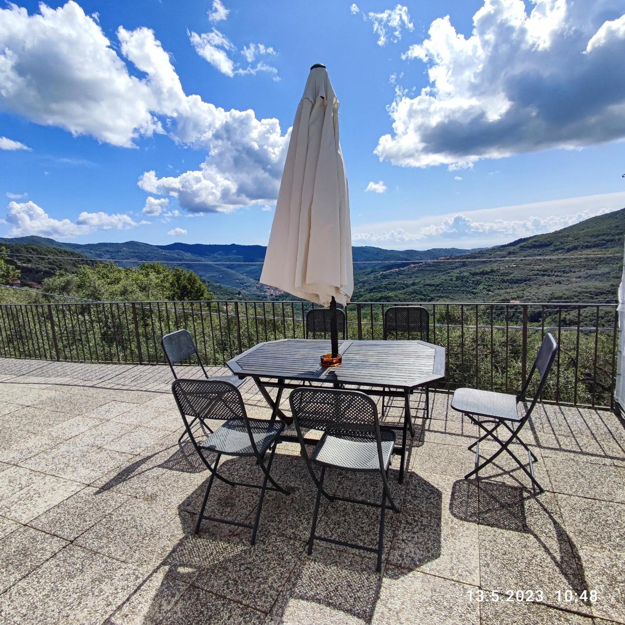 Villa Berio Due - Tuija Villa Viani Buitenkant foto