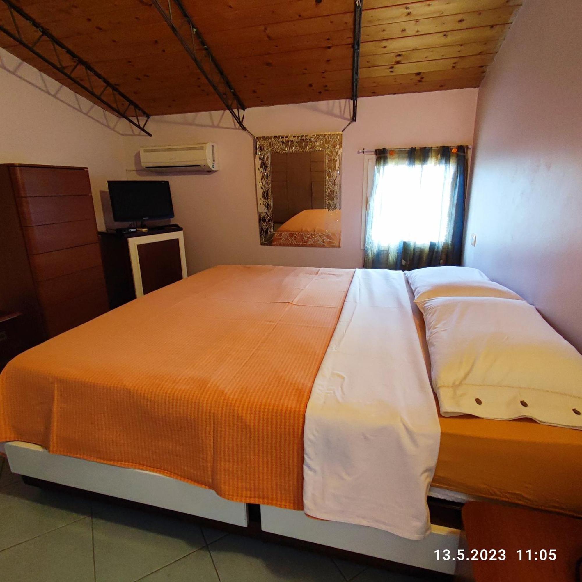 Villa Berio Due - Tuija Villa Viani Buitenkant foto